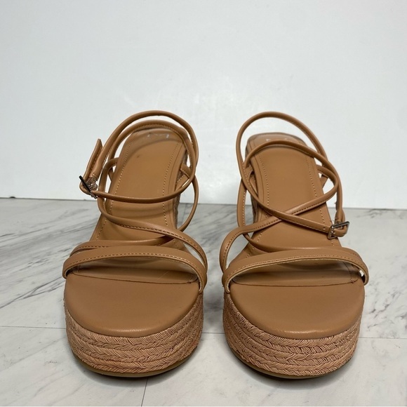 New! Marc Fisher Fetch Espadrille Faux Leather Wedge Sandal 9.5 - Picture 2 of 14